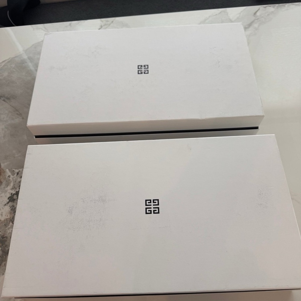 Givenchy White Storage Box - Picture 3 of 6